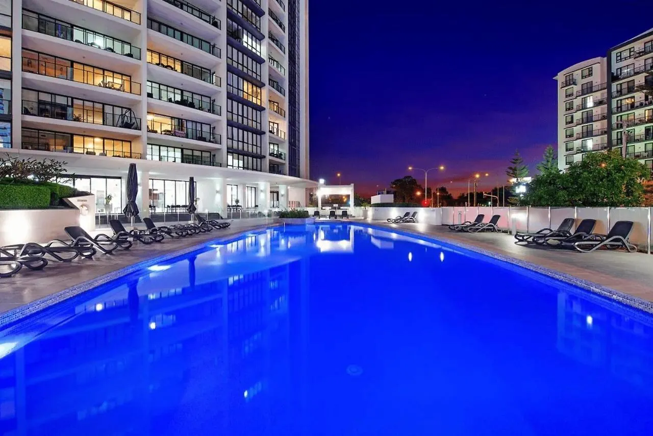 Large Ocean Views 4Br Sub-Penthouse - Sierra Grand - Coasthm Apartment Gold Coast