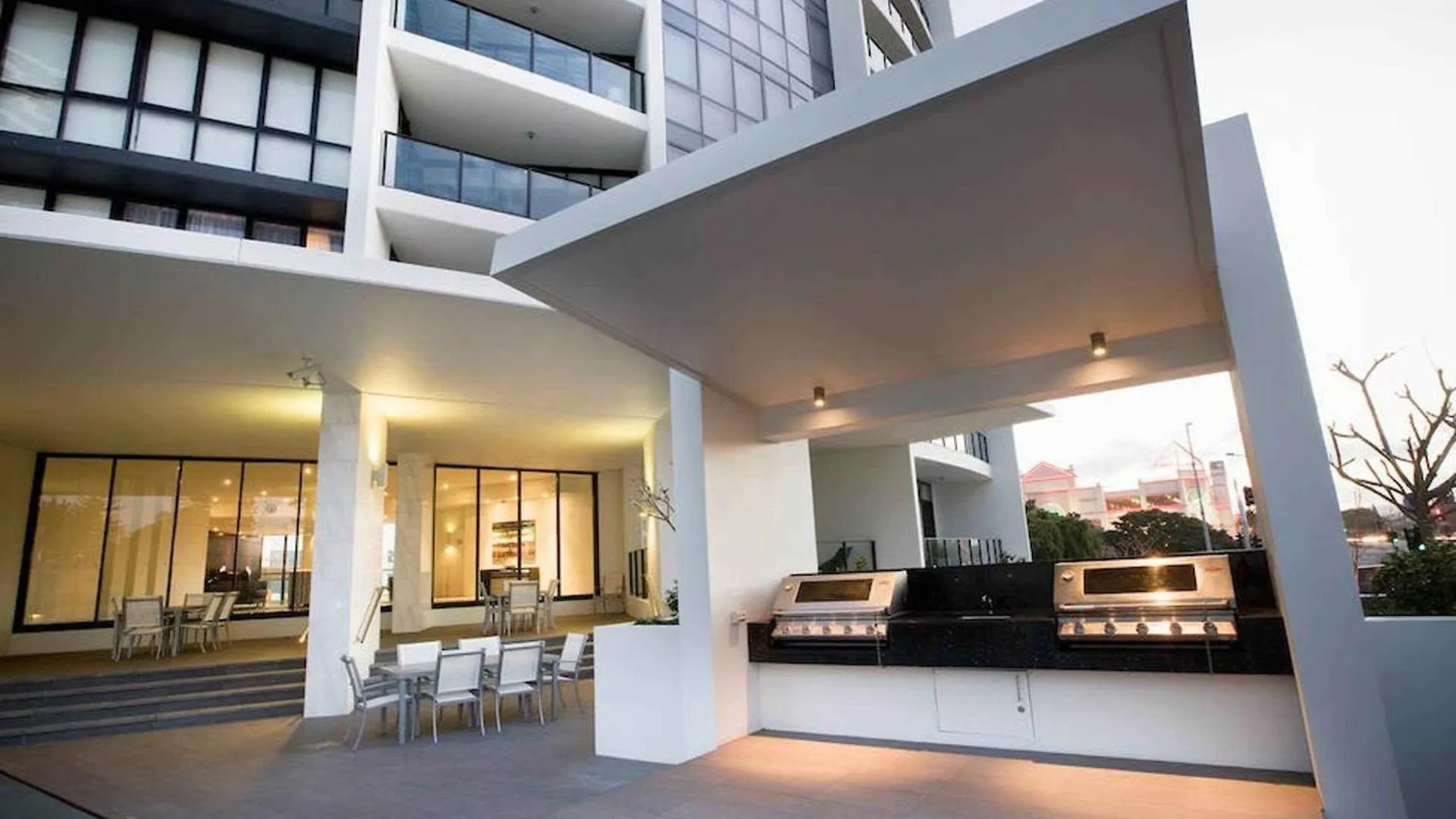Large Ocean Views 4Br Sub-Penthouse - Sierra Grand - Coasthm Apartment Gold Coast
