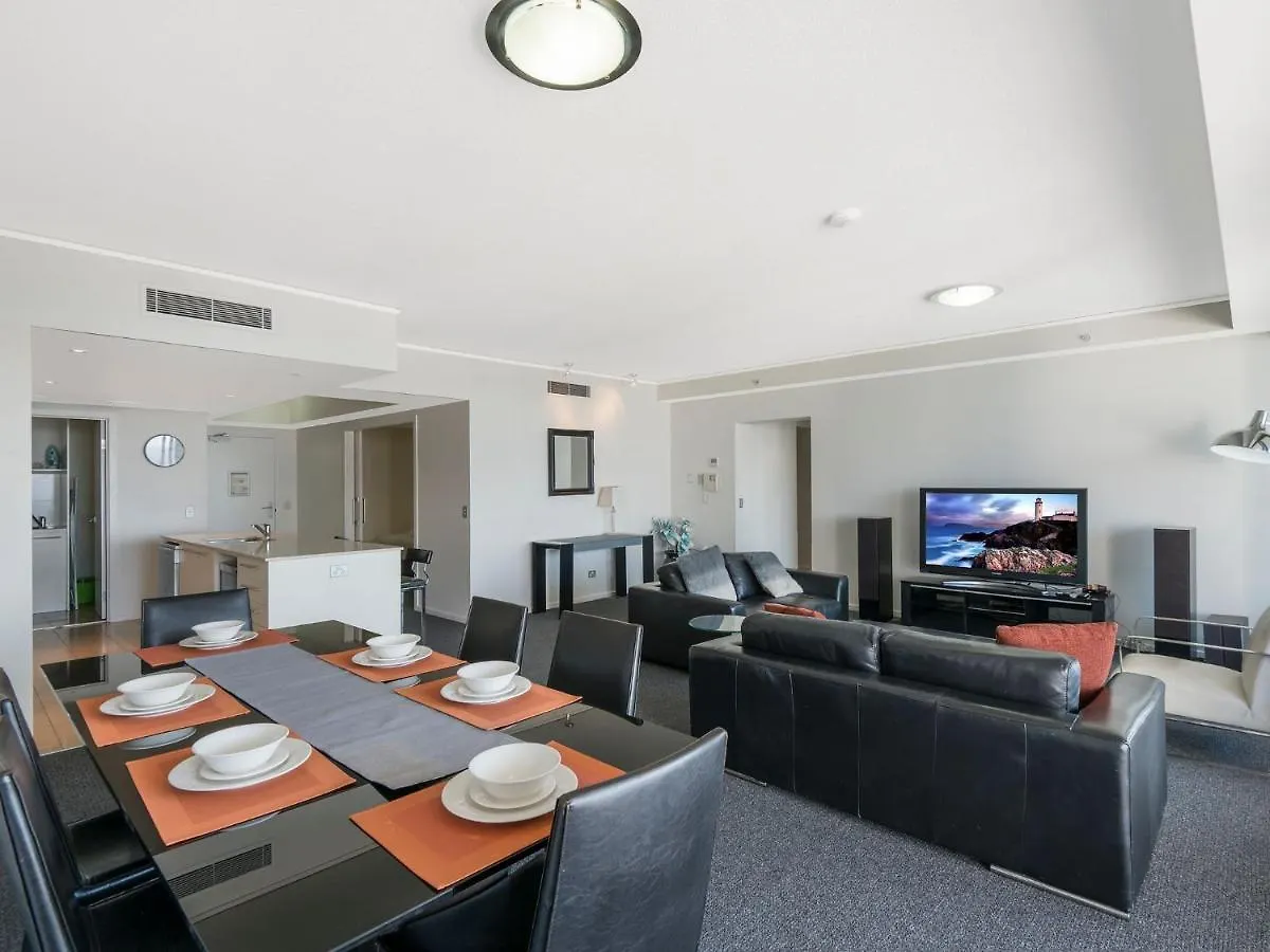 Large Ocean Views 4Br Sub-Penthouse - Sierra Grand - Coasthm Apartman Gold Coast 0*,  Ausztrália